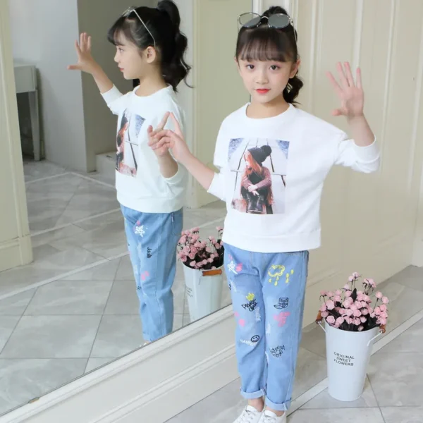 Spring Autumn Baby Girls Denim Pants Cartoon Print Versatile Children Girls Ripped Jeans Elastic Waist Kid Little Girls Trousers - Image 2